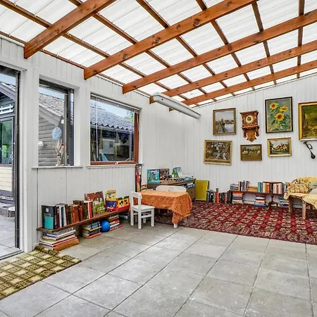 Lovely In Sjaellands Odde With Wifi Tjørneholm