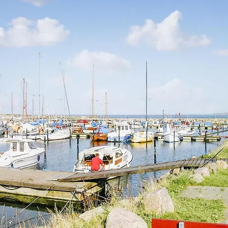 Lovely In Sjaellands Odde With Wifi Tjørneholm